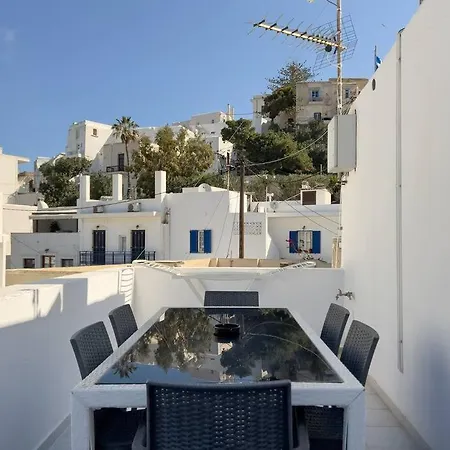 بيت للعطل Naxian Downtown *